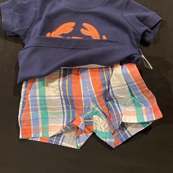 TWO SETS- NWT - carters 2 piece outfits - Picture 5 of 6